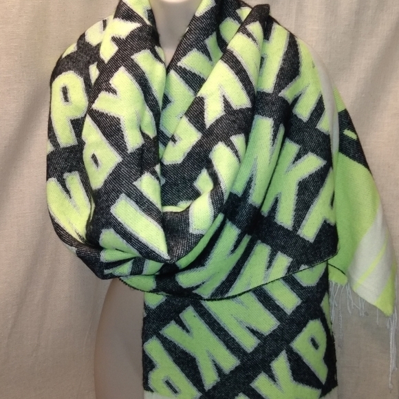 Victoria Secret Pink Shawl/Throw, 88x27, Neon Yellow Green, pre-owned - Picture 5 of 5